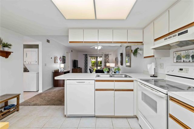 7847 EAGLE CREEK DRIVE, Sarasota, FL 34243