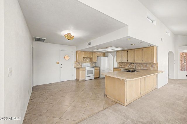 7601 E Culver Street, Mesa, AZ 85207