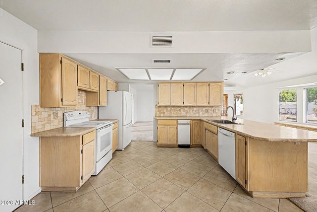 7601 E Culver Street, Mesa, AZ 85207