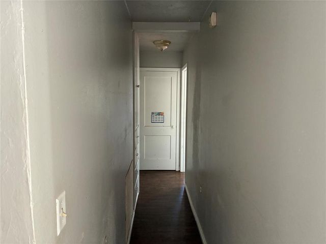 6113 NW 48th Street, Warr Acres, OK 73122