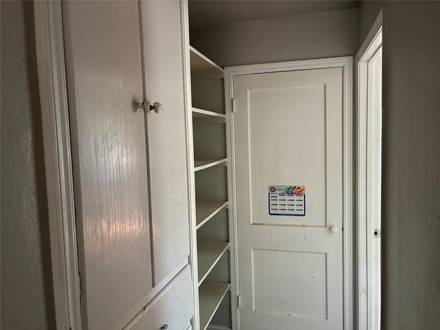 6113 NW 48th Street, Warr Acres, OK 73122