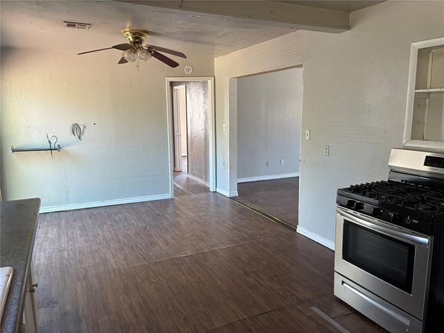 6113 NW 48th Street, Warr Acres, OK 73122