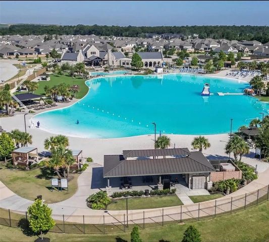 15419 Royce Holly Drive, Humble, TX 77346