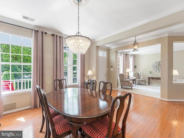 13814 CUSTIS SQ, Woodbridge, VA 22191