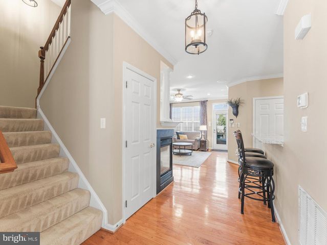 13814 CUSTIS SQ, Woodbridge, VA 22191
