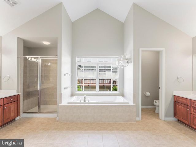 13814 CUSTIS SQ, Woodbridge, VA 22191