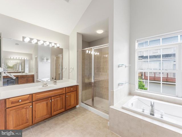 13814 CUSTIS SQ, Woodbridge, VA 22191