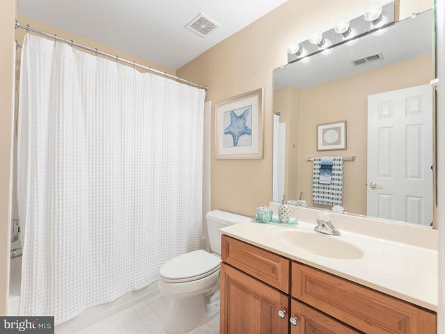 13814 CUSTIS SQ, Woodbridge, VA 22191