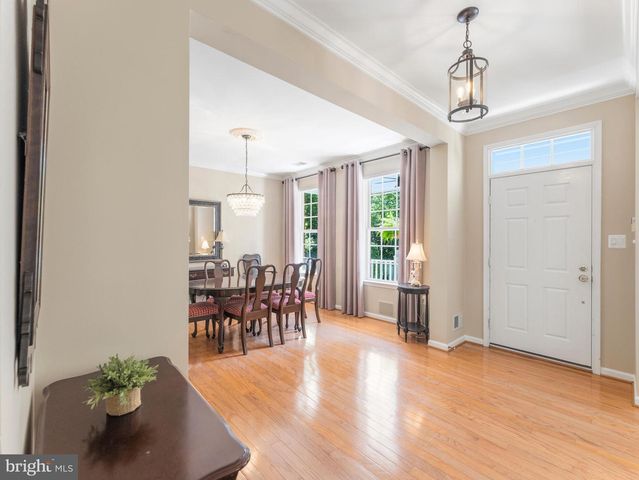 13814 CUSTIS SQ, Woodbridge, VA 22191
