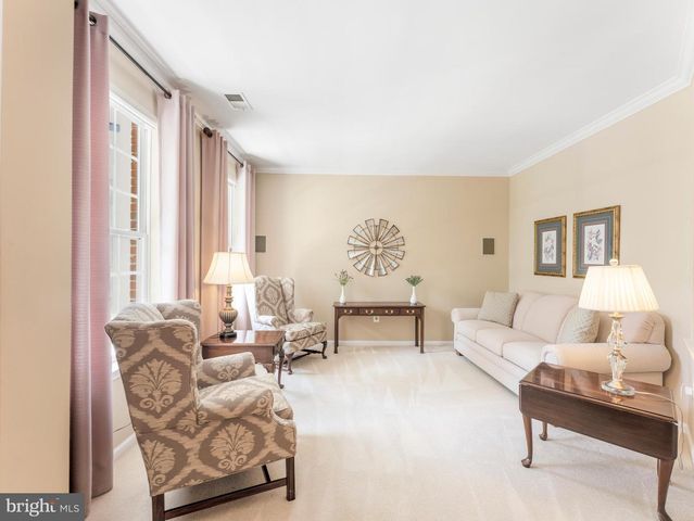 13814 CUSTIS SQ, Woodbridge, VA 22191