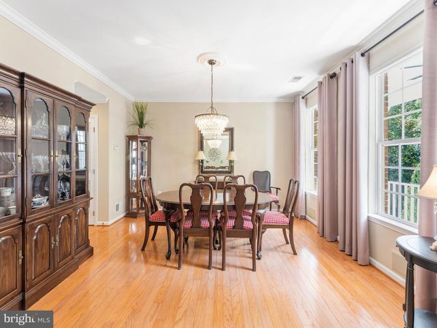 13814 CUSTIS SQ, Woodbridge, VA 22191