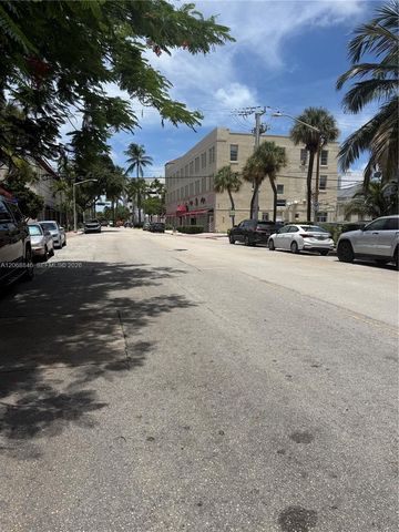 1616 Michigan Avenue 15, Miami Beach, FL 33139
