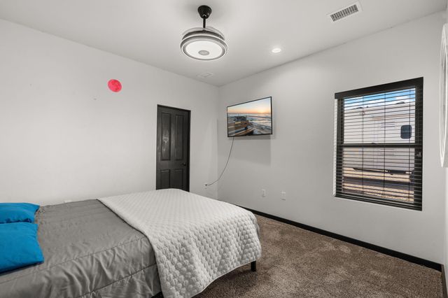 1841 17TH Avenue SE, Rio Rancho, NM 87124