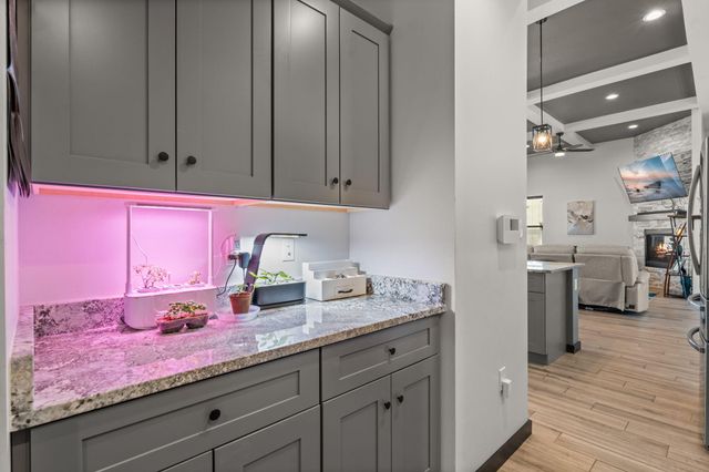 1841 17TH Avenue SE, Rio Rancho, NM 87124