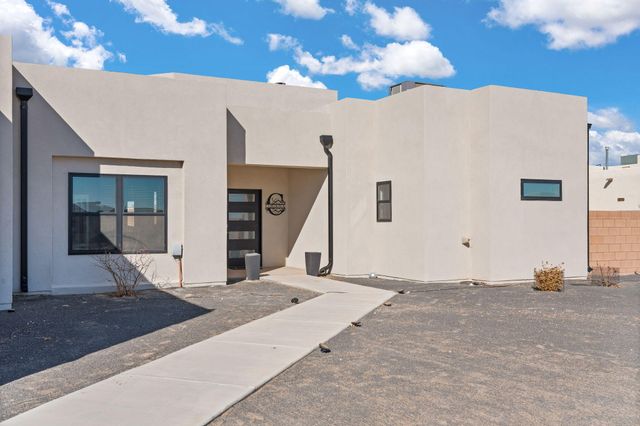 1841 17TH Avenue SE, Rio Rancho, NM 87124