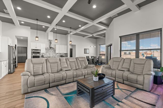 1841 17TH Avenue SE, Rio Rancho, NM 87124