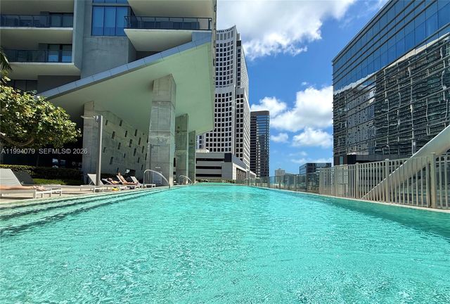 68 SE 6th St 3108, Miami, FL 33131