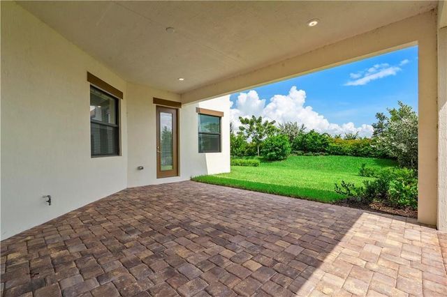 12135 E Baypoint Circle, Parkland, FL 33076