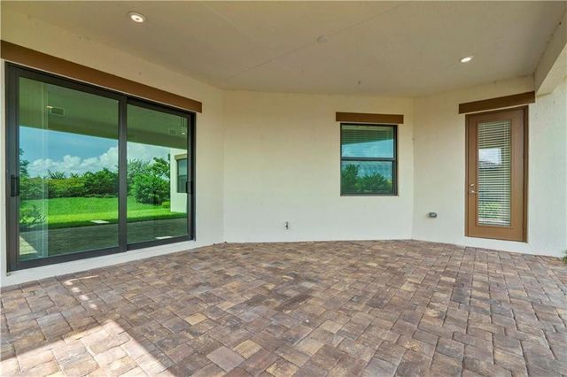 12135 E Baypoint Circle, Parkland, FL 33076