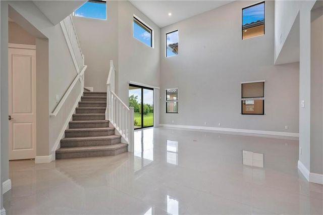 12135 E Baypoint Circle, Parkland, FL 33076