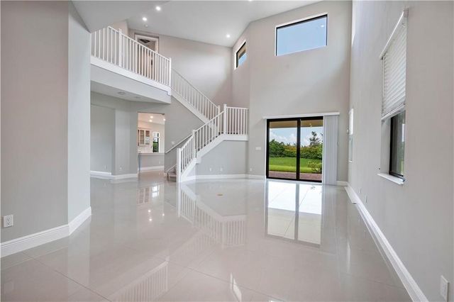 12135 E Baypoint Circle, Parkland, FL 33076