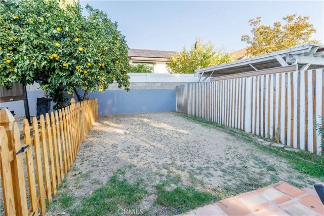 10532 Zelzah Ave, Granada Hills, CA 91344