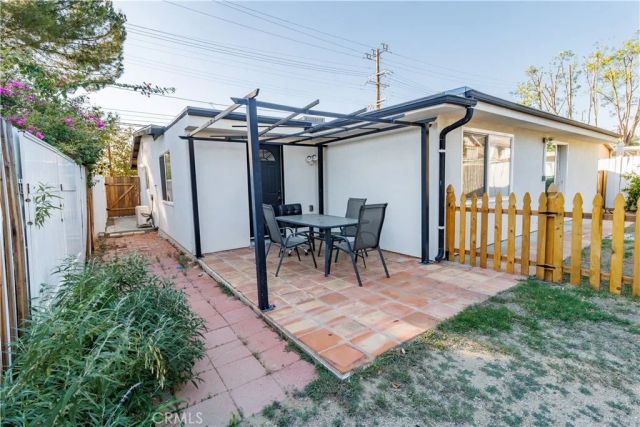 10532 Zelzah Ave, Granada Hills, CA 91344