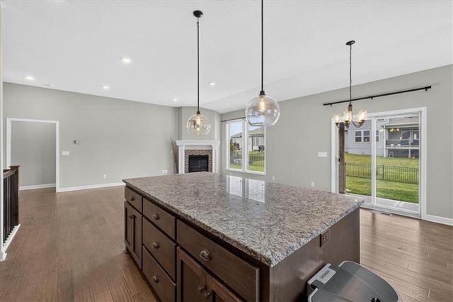 1829 NE Riley Drive, Lee's Summit, MO 64086