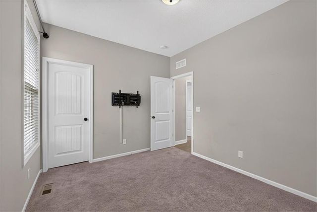 1829 NE Riley Drive, Lee's Summit, MO 64086