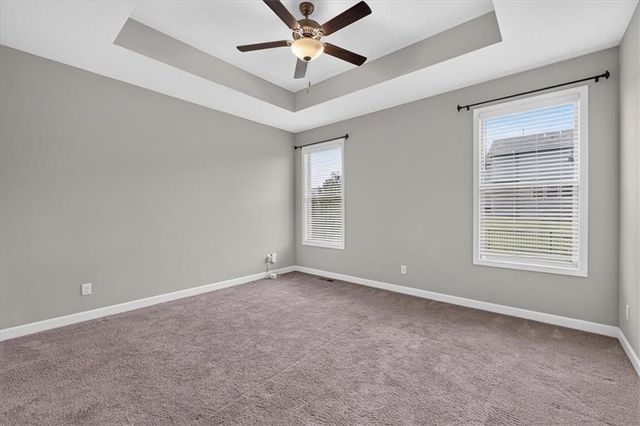 1829 NE Riley Drive, Lee's Summit, MO 64086