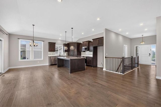 1829 NE Riley Drive, Lee's Summit, MO 64086