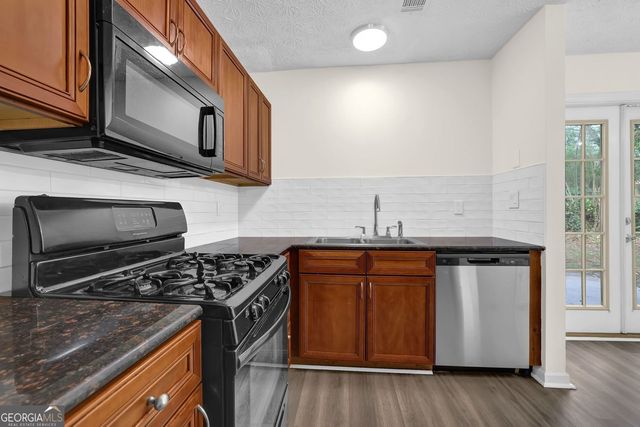 1557 Springleaf Court SE, Smyrna, GA 30080