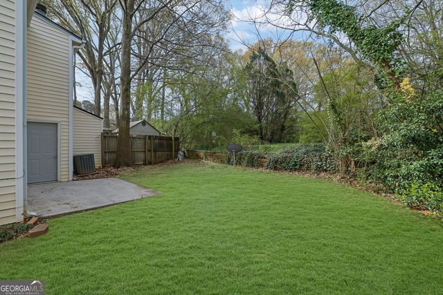 1557 Springleaf Court SE, Smyrna, GA 30080