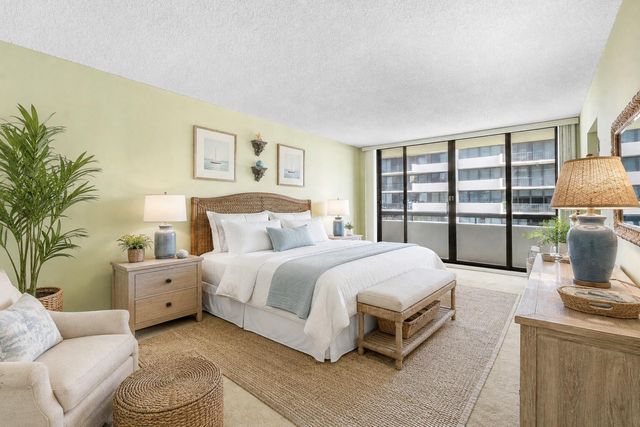 4050 N Ocean Avenue 401, Singer Island, FL 33404