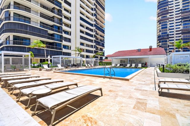 4050 N Ocean Avenue 401, Singer Island, FL 33404