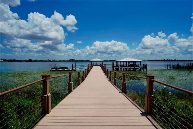 2447 YELLOW BRICK ROAD, St Cloud, FL 34772