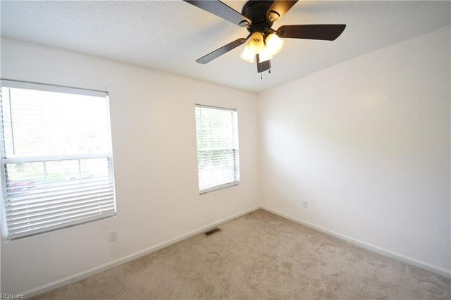 1549 River Creek CRES, Suffolk, VA 23434