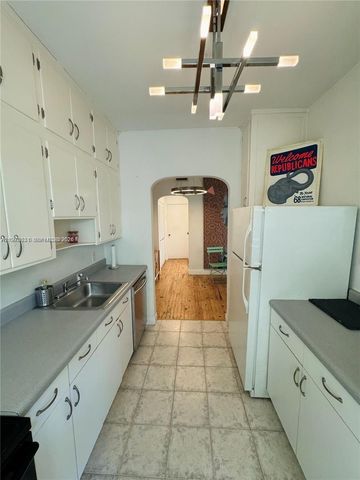 1755 Washington Ave 3C, Miami Beach, FL 33139