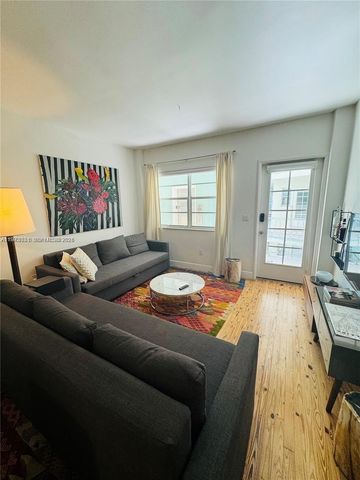 1755 Washington Ave 3C, Miami Beach, FL 33139