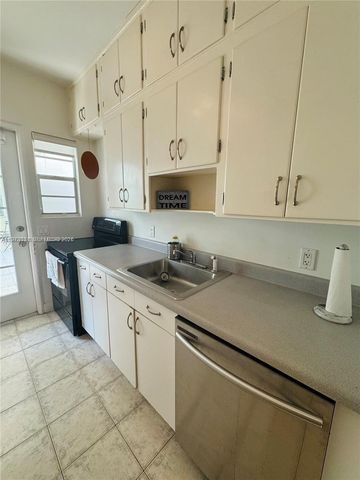 1755 Washington Ave 3C, Miami Beach, FL 33139