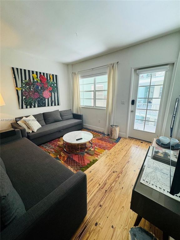 1755 Washington Ave 3C, Miami Beach, FL 33139