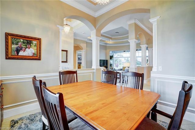 8983 Star Tulip CT, Naples, FL 34113