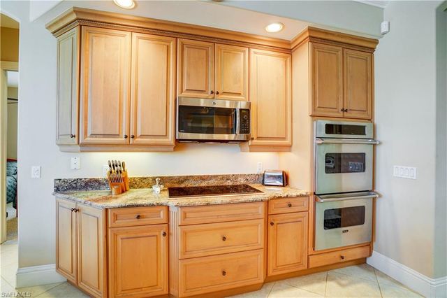 8983 Star Tulip CT, Naples, FL 34113