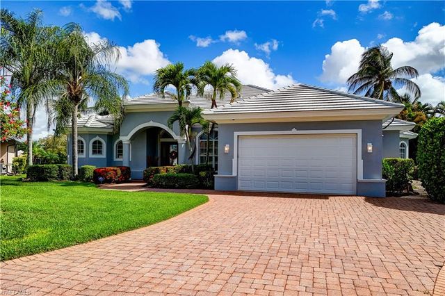 8983 Star Tulip CT, Naples, FL 34113