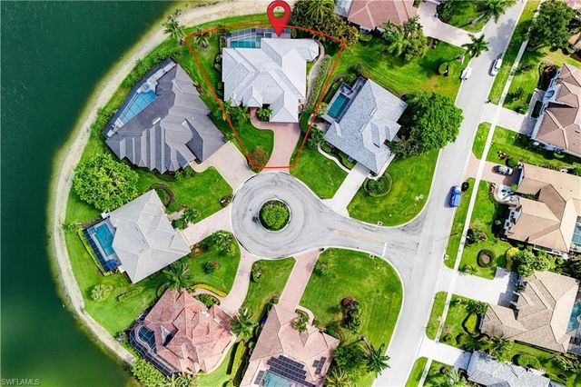 8983 Star Tulip CT, Naples, FL 34113