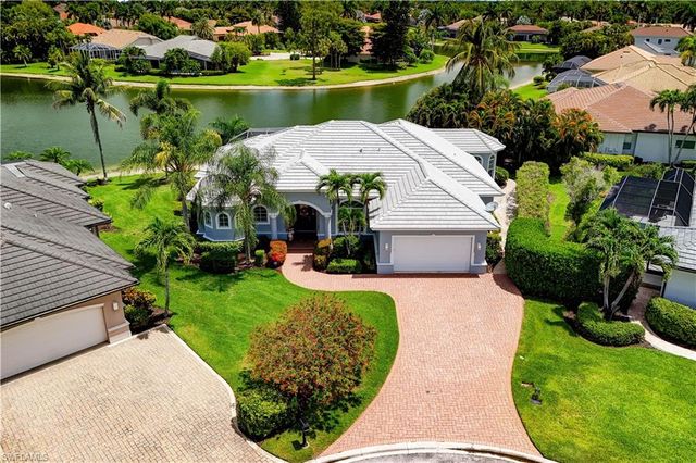 8983 Star Tulip CT, Naples, FL 34113