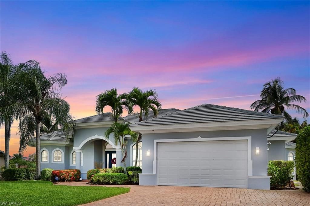 8983 Star Tulip CT, Naples, FL 34113
