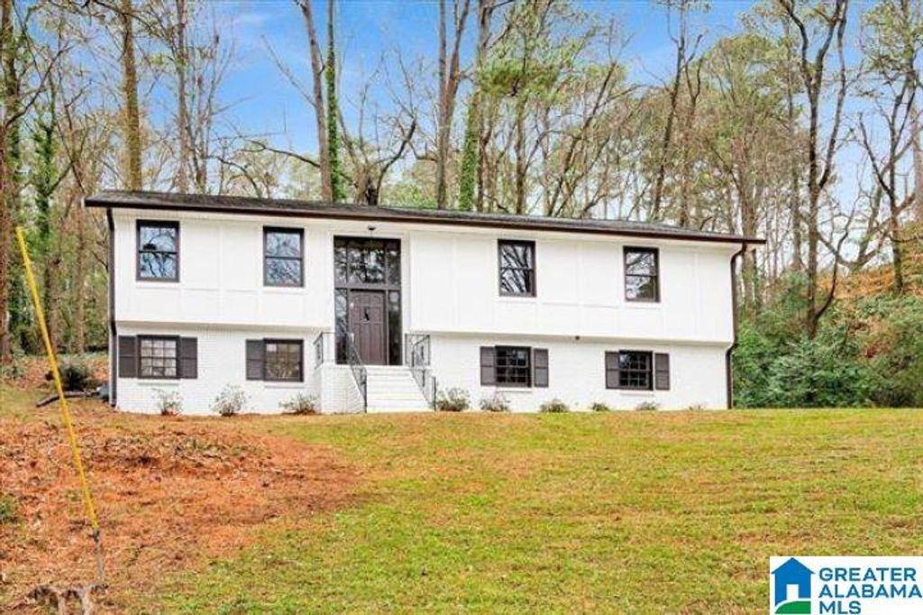 3583 VALLEY CIRCLE, Birmingham, AL 35243