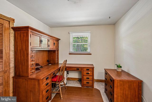 13 NORTHGATE DR, Voorhees, NJ 08043
