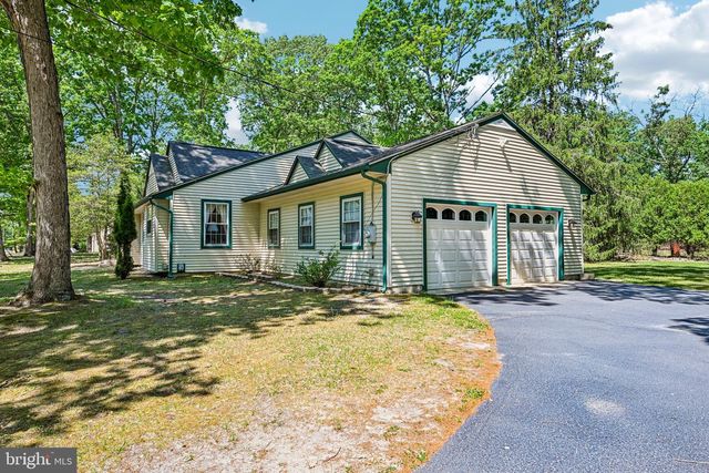 13 NORTHGATE DR, Voorhees, NJ 08043
